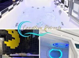 The Board Games Apartments - Brought to you by Coastline Retreats - Themed town centre apartments ALL WITH LUXURY 2 PERSON JACUZZI BATHS - 5 mins walk to the beach, Netflix, Superfast Wifi