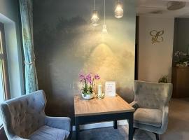 劳拉旅馆，位于贝乌哈图夫的酒店