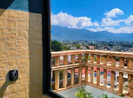 El Diablo y La Luna B&B by El Diablo y La Sandia，位于瓦哈卡市的尊贵型酒店