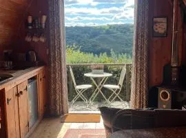 Hillside hideaway - Hendre-Aur Pod