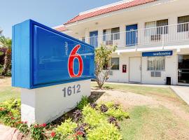 Motel 6-Tempe, AZ - Scottsdale South，位于坦培的酒店