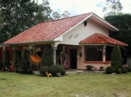 Casa de campo La Valentina - CUENCA