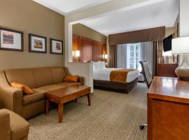 Comfort Suites Marquette，位于马凯特的酒店