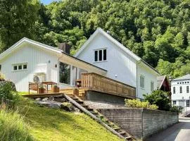 8 person holiday home in Lindesnes