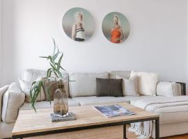 Seahouse by BLOSS, seafront duplexappartement，位于文代讷的酒店