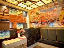 Hotel Krishna Kashi Diaries