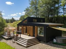 KOCIEWSKA DACZA - komfortowy, całoroczny domek z jacuzzi, POMORSKIE, RZEKA, LASY, ŁĄKI, natura