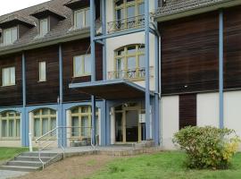 Pension Am Seeberg，位于Alt Zeschdorf的酒店