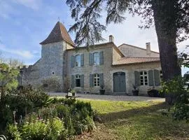 CHÂTEAU de CAMPANES