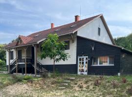 PusztaHaus Pusztavám，位于莫尔的酒店