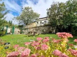 Gîte authentique avec jardin et animaux admis - FR-1-510-234