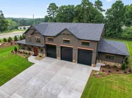 The Luxe Barn