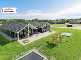 5 star holiday home in Grenaa，位于格雷诺的酒店