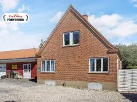 7 person holiday home in Asnæs