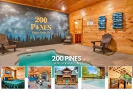 200 Pines- Log Cabin with Fall Views, Hot tub & Indoor Pool