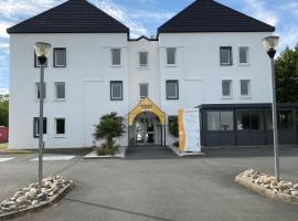 南拉罗谢尔 - 阿伊特普瑞米尔经典酒店，位于艾特雷的酒店