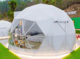 PriorBay Resort - Khu du lịch sinh thái Ngòi Hoa，位于Suối Rem的酒店