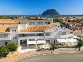 Felix Hotels - Hotel Residence Porto San Paolo