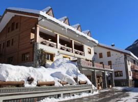 Hotel Beau Sejour Pré-Saint-Didier，位于普雷圣迪迪埃的酒店