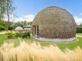 Kugelhaus Nordlichter - Skandinavischer Rückzugsort in runder Form am Tollensesee