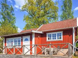 Cozy Home In Gränna With Sauna