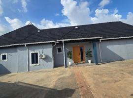 Camas Inn Opako Abeokuta，位于Abeokuta的酒店