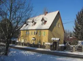 Holiday Home Stara Kamienica near Ski Slopes