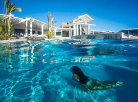 托米西纳岛度假酒店，位于阿皮亚的豪华型酒店