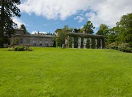 塞恩斯通乡村民宿，位于因弗鲁里的酒店