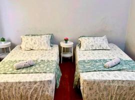 BlackSands Guests House Langkawi，位于Huma的酒店