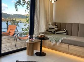 ISH Danube Village，位于奥尔绍瓦的木屋