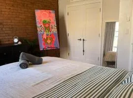 ROOM IN WILLIAMBURG IN A 2BEDROOMS APt