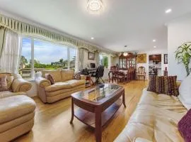 Quite House Family Central AC near Airport