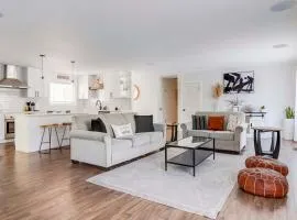 Sonoma Getaway with Hot Tub & Backyard Oasis - Dog OK