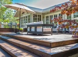 10 Acre Estate with Views Teahouse and Pickleball Court