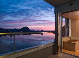 萩八景 雁嶋別荘，位于萩市的酒店