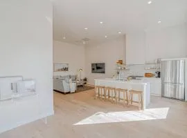 Casa Castillo - Boutique Suites in Downtown Santa Barbara