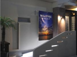 Hotel Roots，位于白滨的宾馆