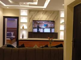 Less2More Luxury Suites，位于Agege的住宿