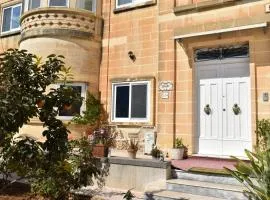 LU BARTOLO Villa - Room Lily