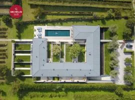 Vivere Suites & Rooms