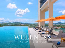 Hilltop Wellness Resort Phuket，位于普吉镇的宠物友好酒店