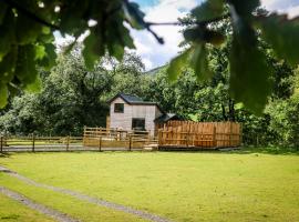 Nant Cafn - Hafan Hideaways Eryri，位于马汉莱斯的酒店