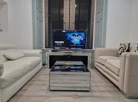 Boutique villa newly refurbished Dundee