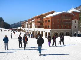 格兰德斯费尼斯酒店，位于拉布雷斯的酒店