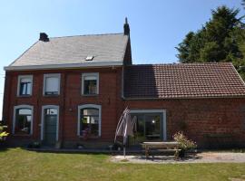 Gîte de La Blanche Ferme près de Pairi Daiza，位于Lessines的酒店