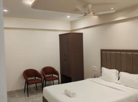 Hotel RRR，位于Bhor的酒店