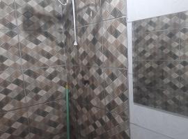 Quartos na Band，位于Telêmaco Borba的酒店