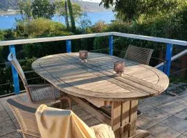 An Koad - Cabane au bord de l'eau