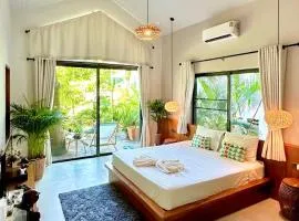 Salad Beach Guest House